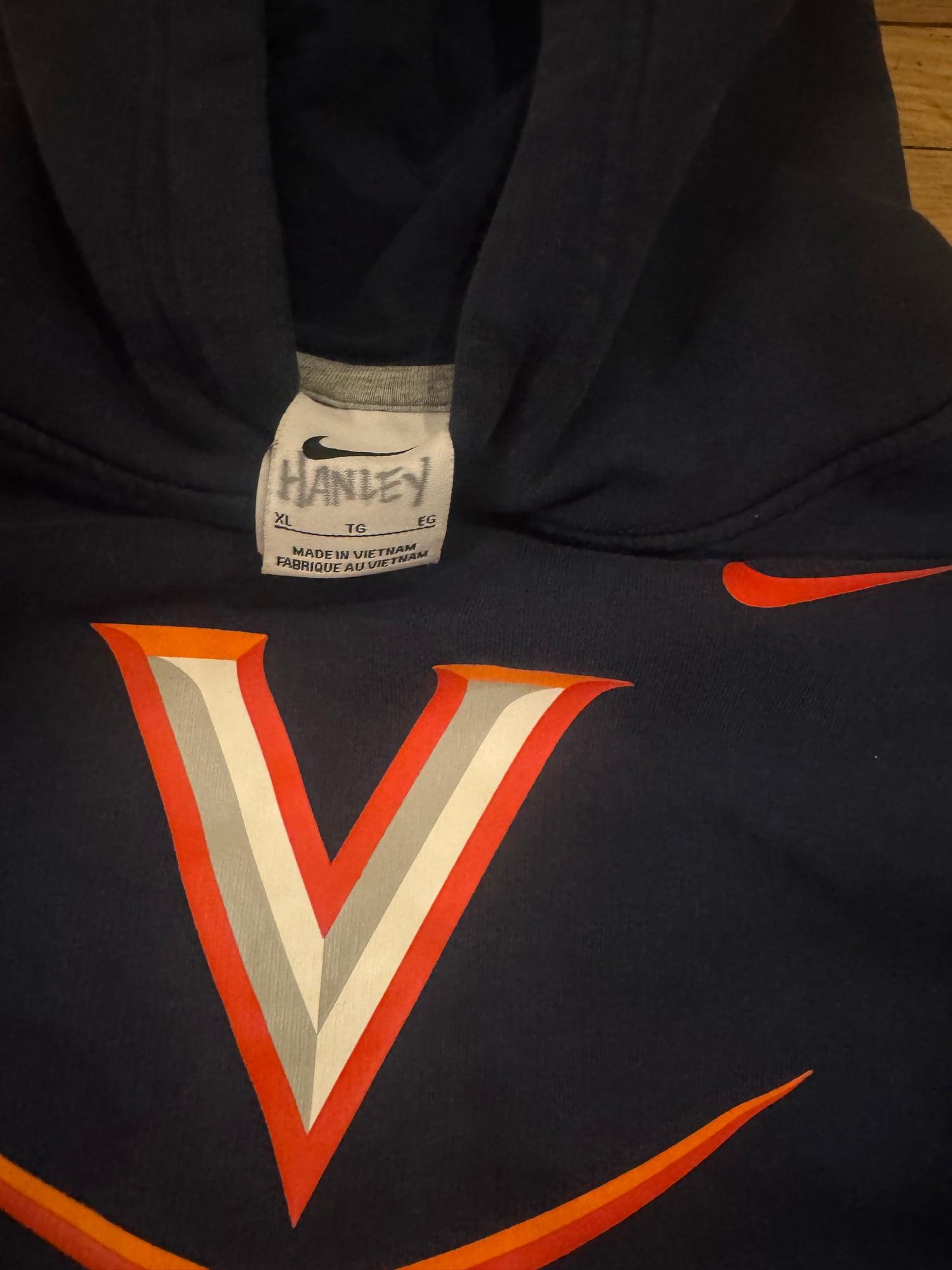 UVA Nike sweatshirt women’s small  kids XL 2
