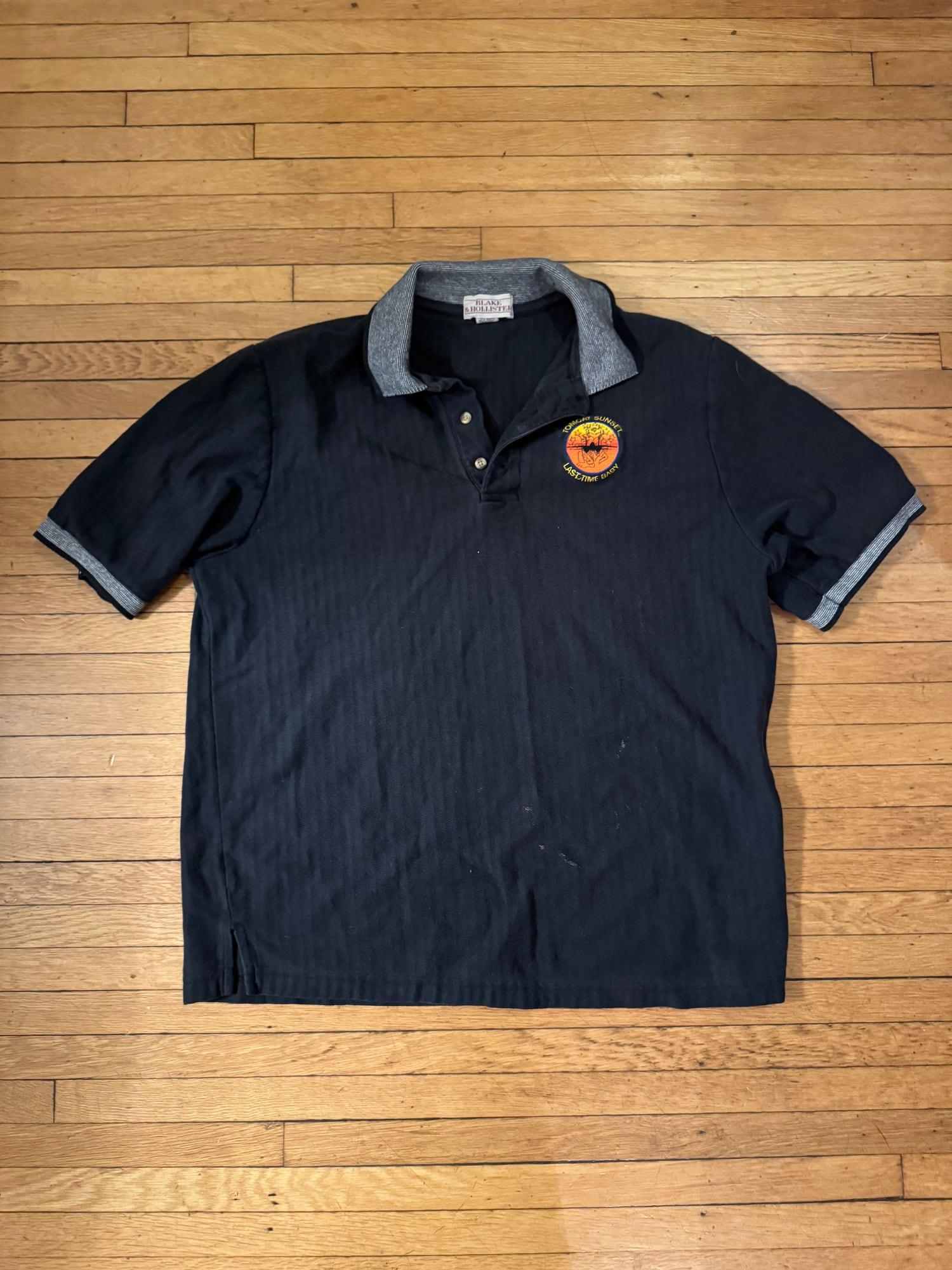 Cool 90s polo with embroidery 
