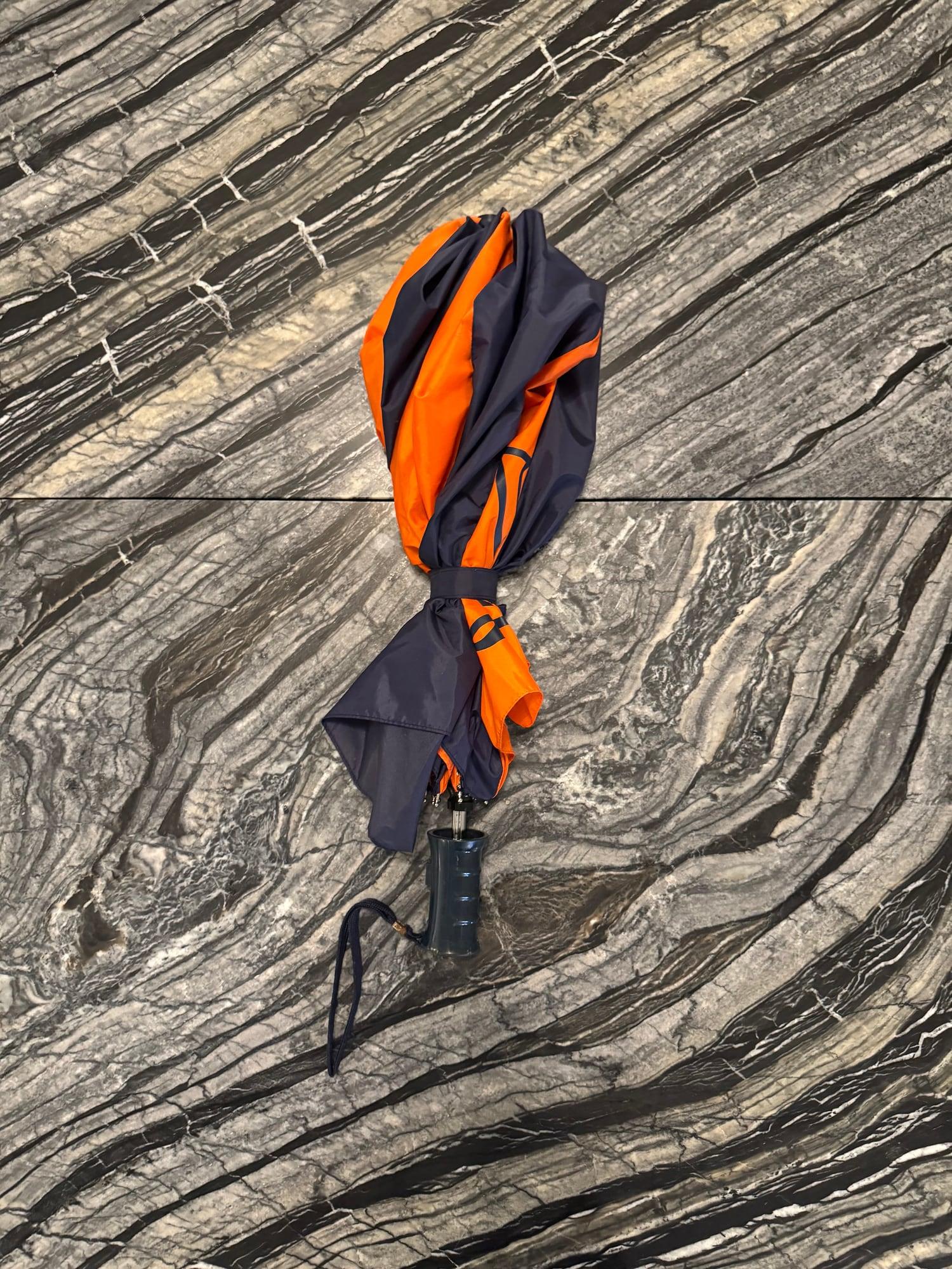 UVA Umbrella vintage  3