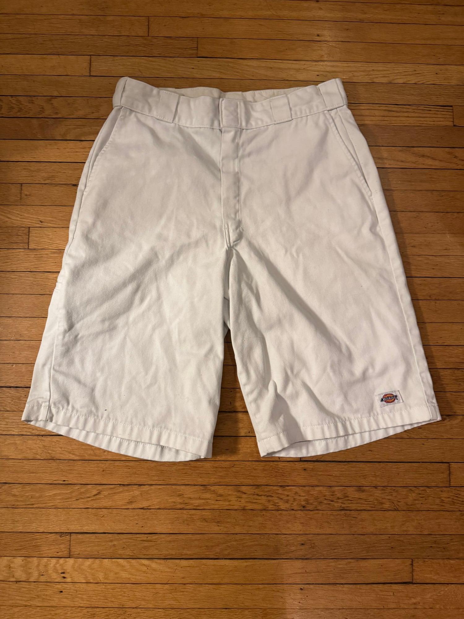 Dickies baggy long white skate shorts